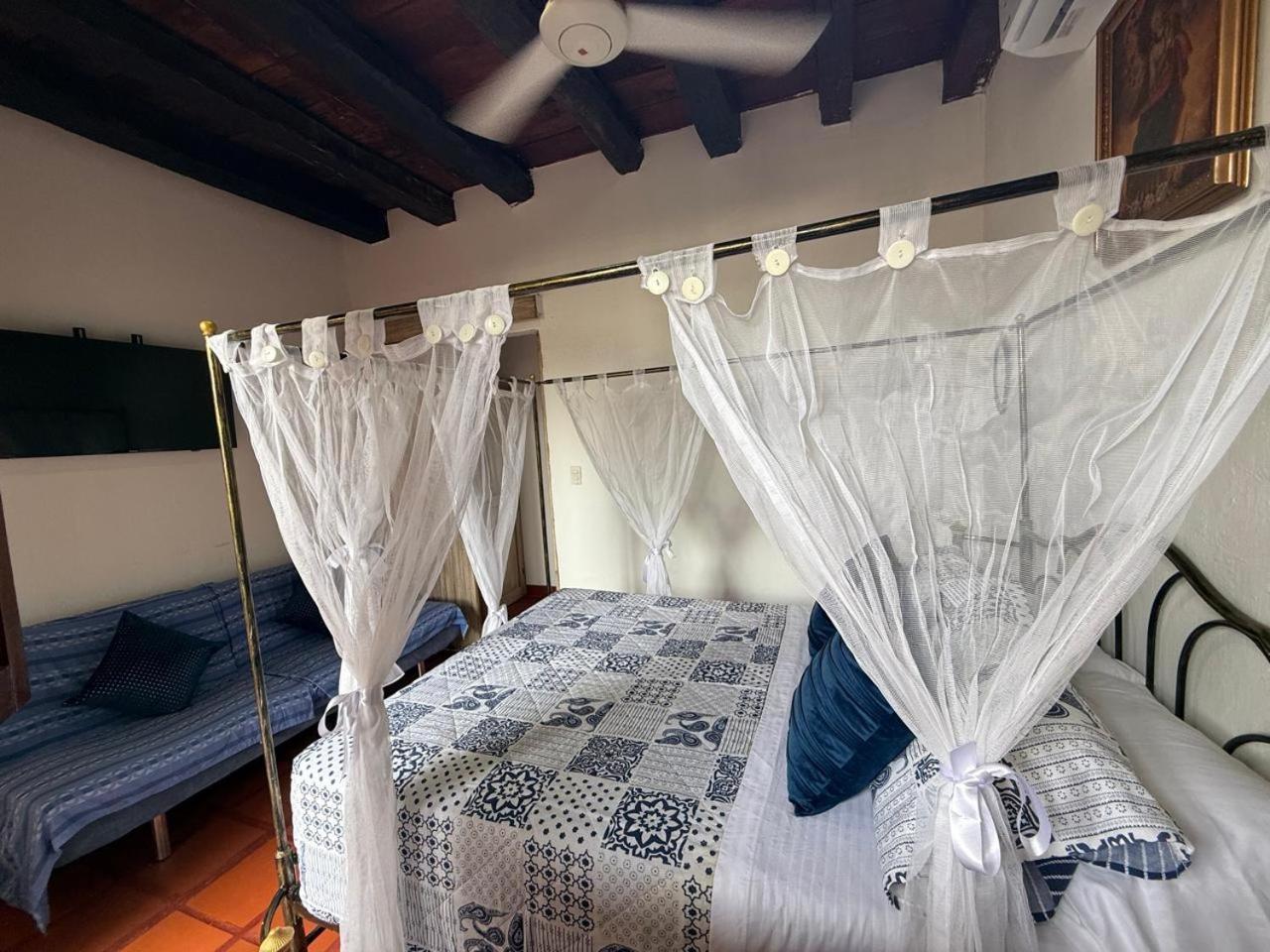 Casa Colonial Serrezuela Cartagena Екстер'єр фото